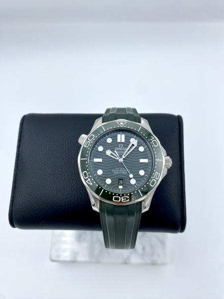 Omega Seamaster 42mm Seaweed käytetty arvokello