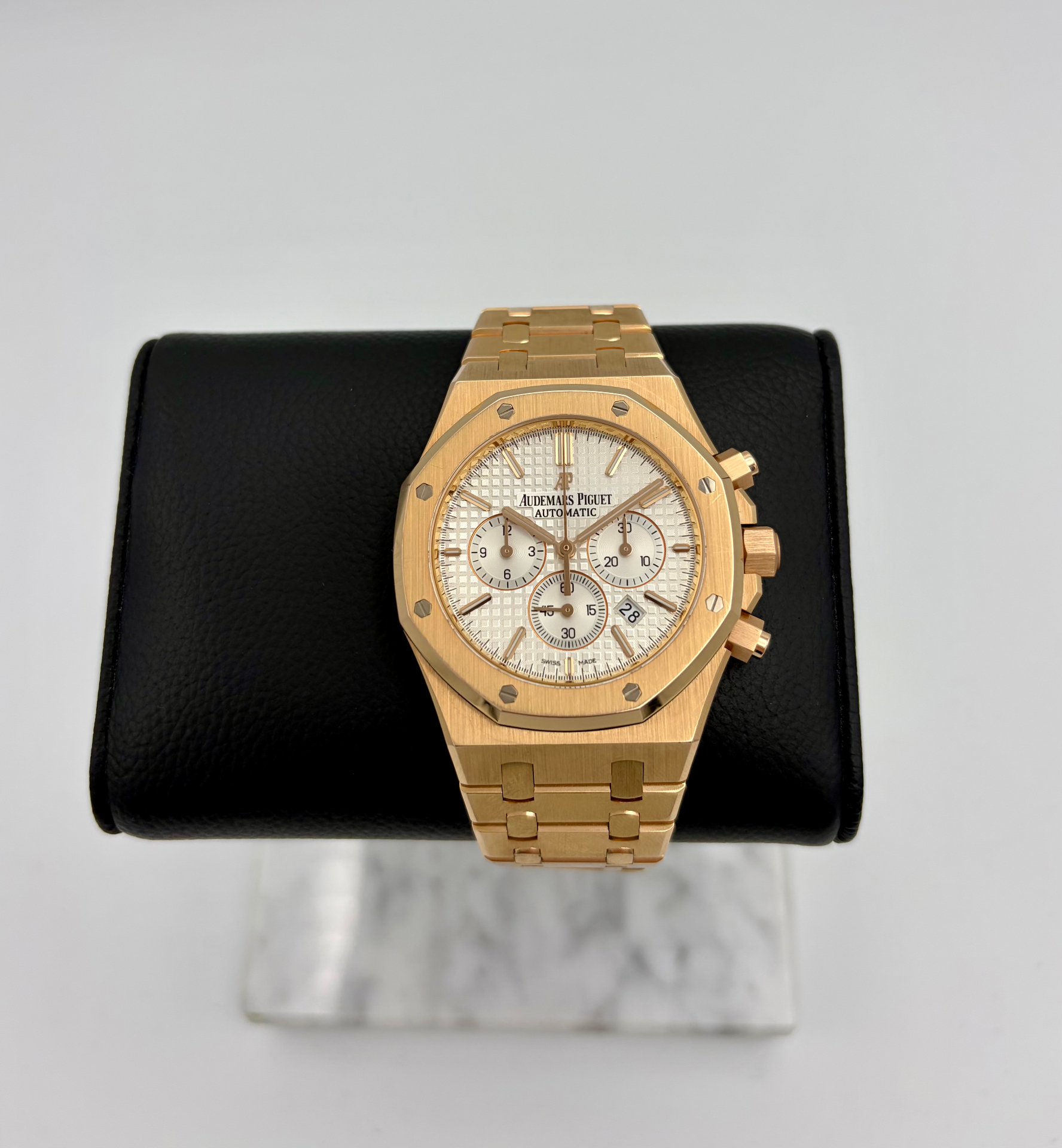 Audemars Piguet Royal Oak 26320OR 26320OR.OO.D088CR.01 käytetty arvokello