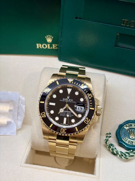 Rolex Submariner Date 116618LN 116618LN käytetty arvokello