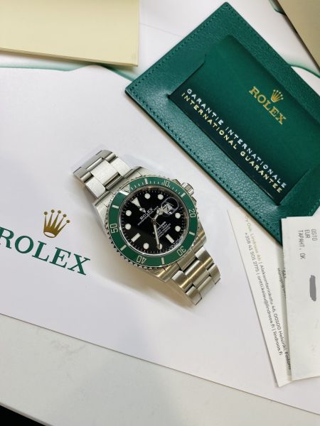 Rolex Submariner Date 126610LV 21 126610LV käytetty arvokello