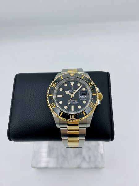 Rolex Sea-Dweller 126603 126603 käytetty arvokello