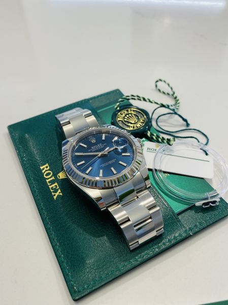 Rolex Datejust 126334 Blue dial 126334 käytetty arvokello