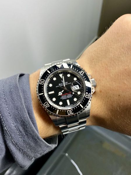 Rolex Sea-Dweller 126600 MK1 126600 käytetty arvokello